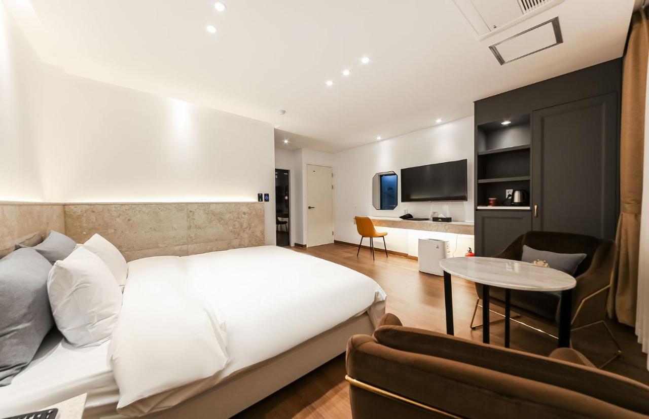 Noble Stay Hotel Gwangju Metropolitan City Εξωτερικό φωτογραφία